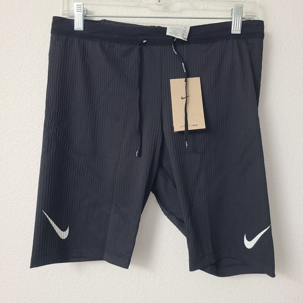 Nike Dri-Fit ADV Aeroswift 1/2 Length Running Shorts FN3369-011 Size L Black